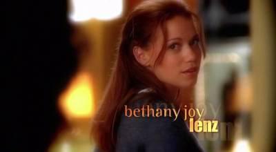 Béthaniy joy LENZ aLIAS HEILEY
